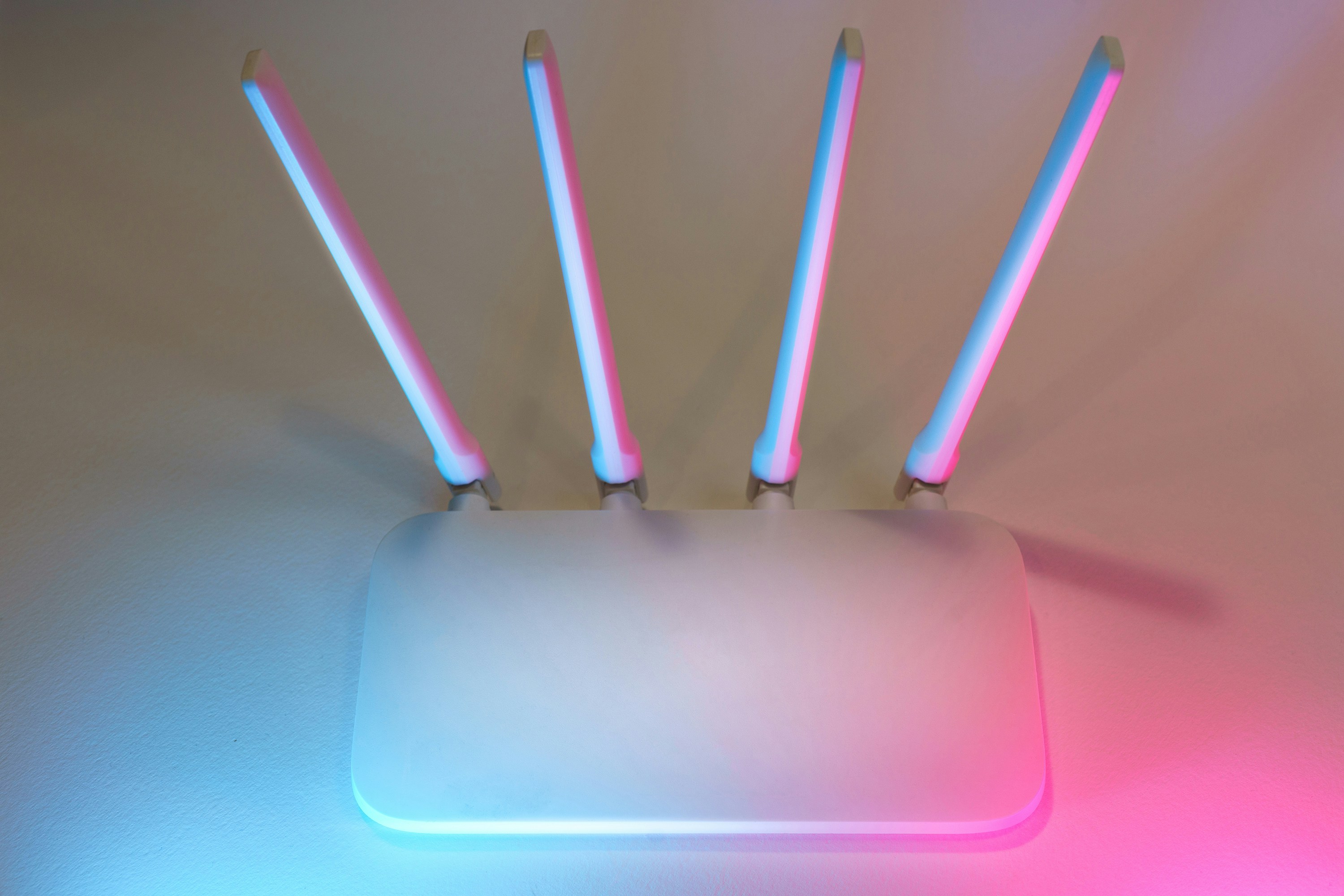 Wi-Fi Router with 4 antennas